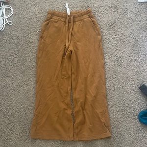 Never worn before, size tag still attached.